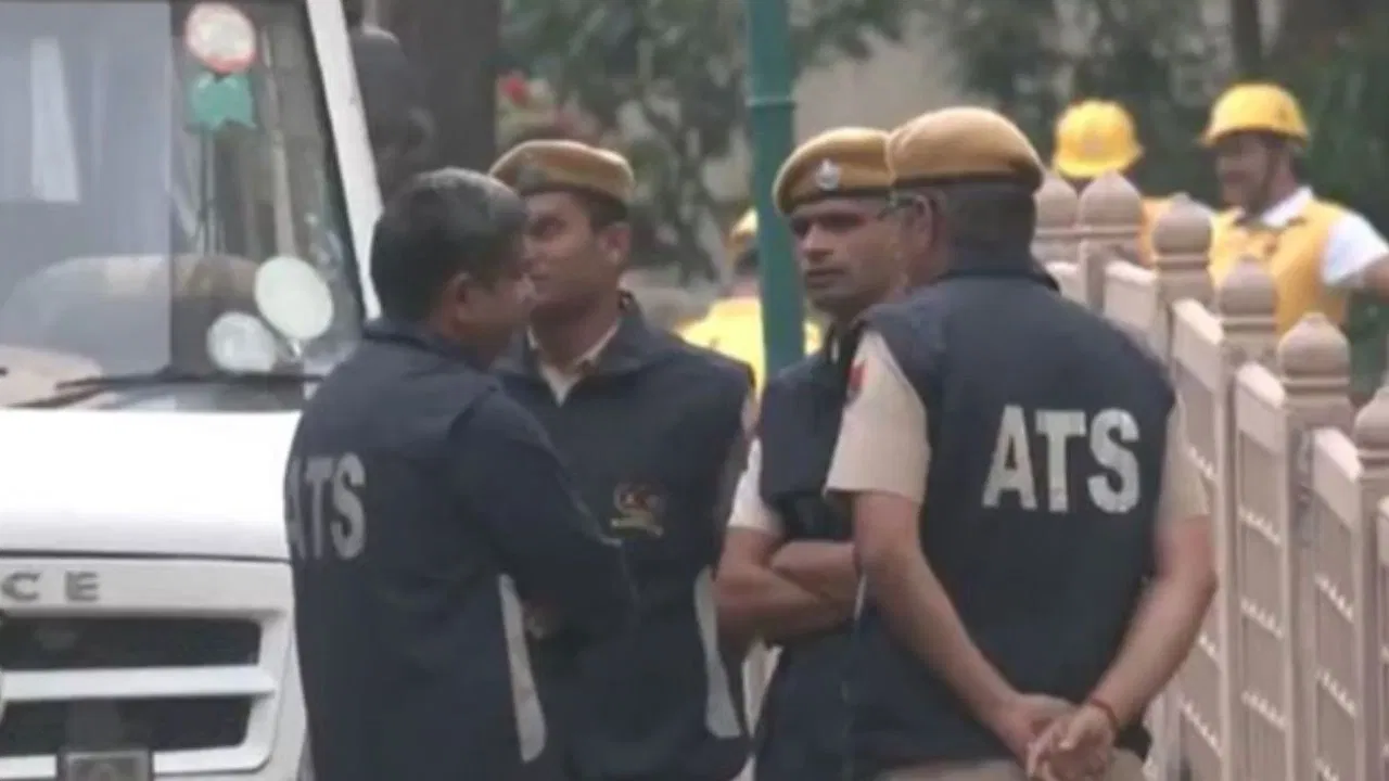 महाराष्ट्र आतंकवाद निरोधक दस्ता  ने यवतमाल और अहिल्यानगर में आतंकी गतिविधियों से जुड़े व्यापक तलाशी अभियान की शुरुआत