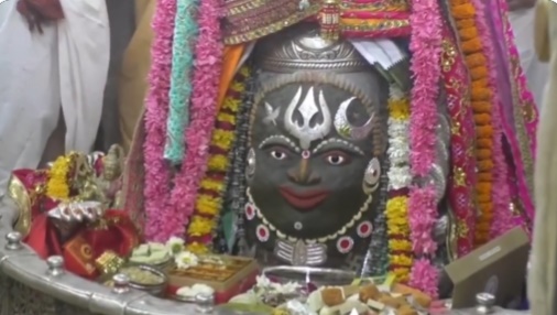 देशभर में महाशिवरात्रि श्रद्धा और आध्यात्मिक उत्साह के साथ मनाई जा रही