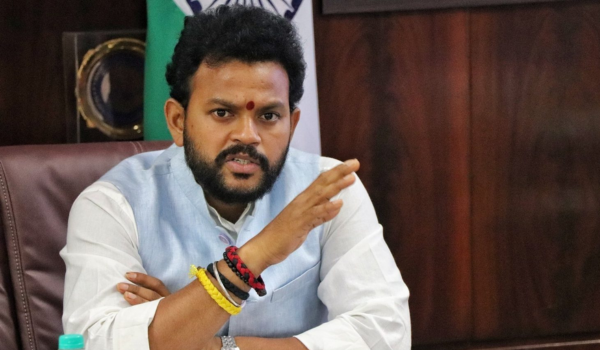 Civil Aviation Minister Announces Development Plan for Arasavalli Temple