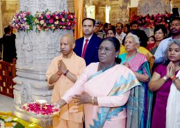 President Droupadi Murmu offers prayers at Shri Ram Janmabhoomi Mandir in Ayodhya