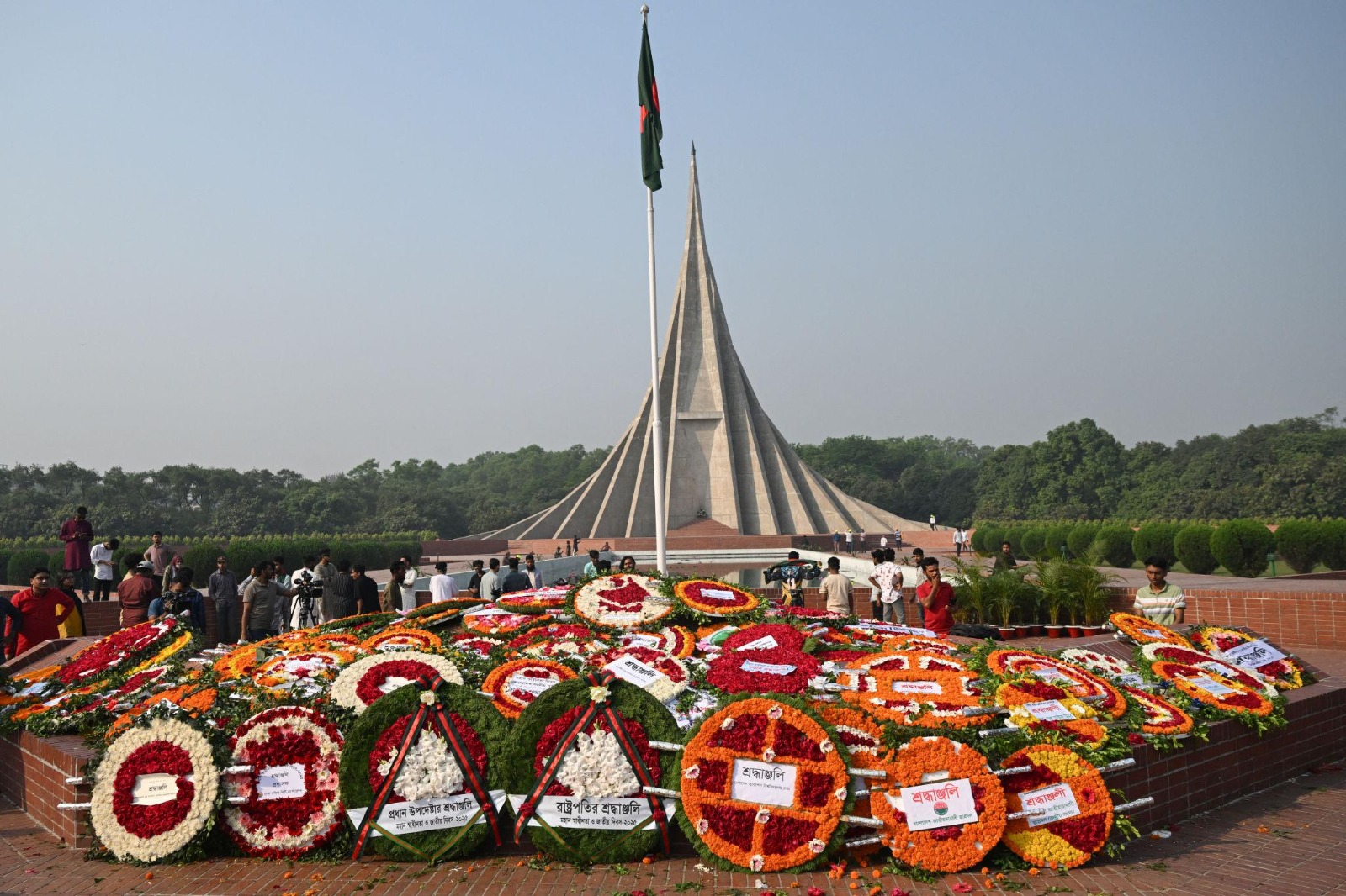 बांग्लादेश आज मना रहा 56वां स्वतंत्रता और राष्ट्रीय दिवस, राष्ट्रपति द्रौपदी मुर्मु ने दीं शुभकामनाएं