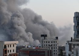 US carries out massive bombing on Kharg in Iran; Claims ”total obliteration” of every military site on island