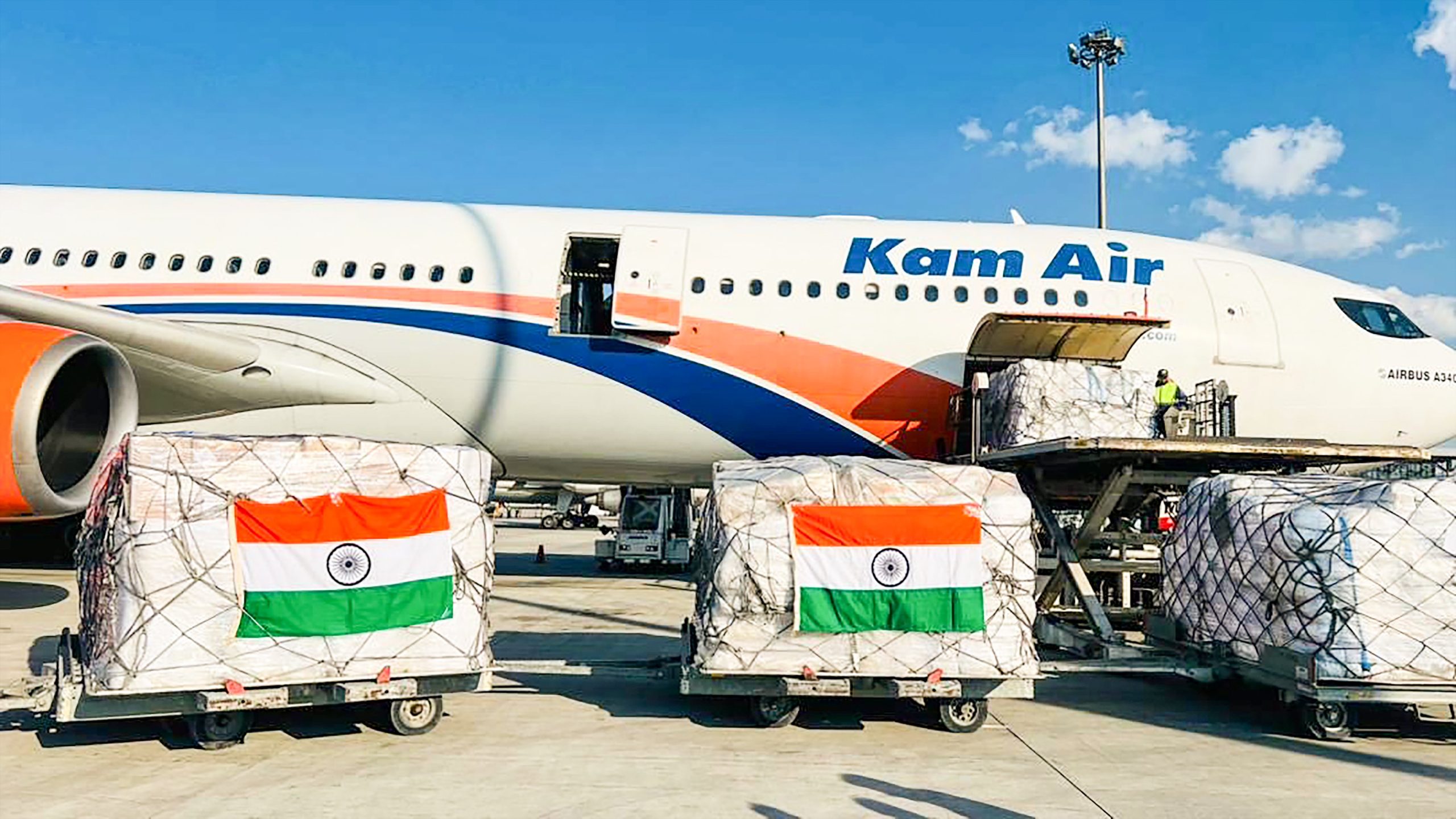 भारत ने काबुल हमले में घायल लोगों के लिए 2.5 टन आपातकालीन दवाइयाँ और चिकित्सा सामग्री भेजी