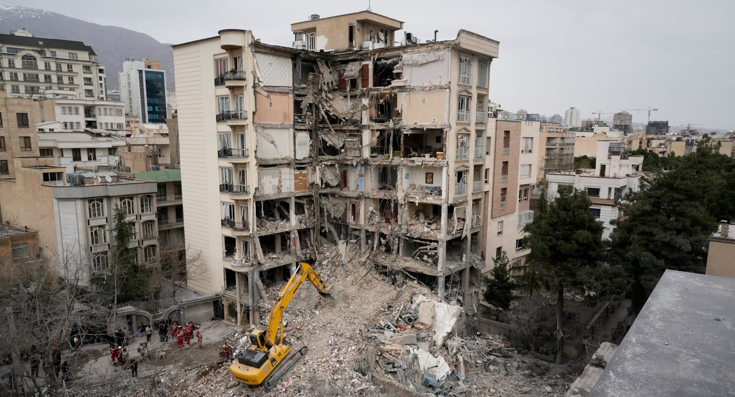 पश्चिम एशिया संघर्ष 25वें दिन में, ईरान मिसाइल हमले के बाद इस्राएल हाई अलर्ट पर