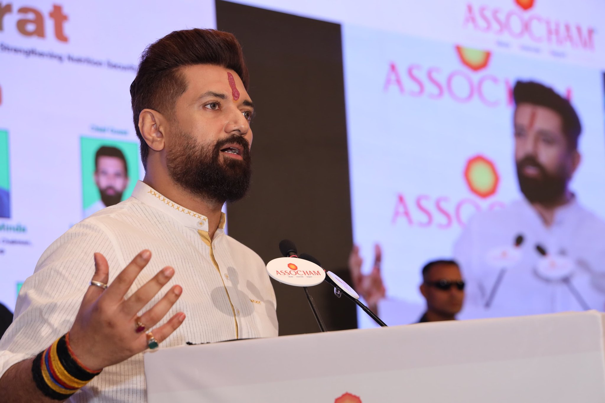 Union Minister Chirag Paswan Stresses Quality Standards for Food Items, Urges Sellers Not to Compromise