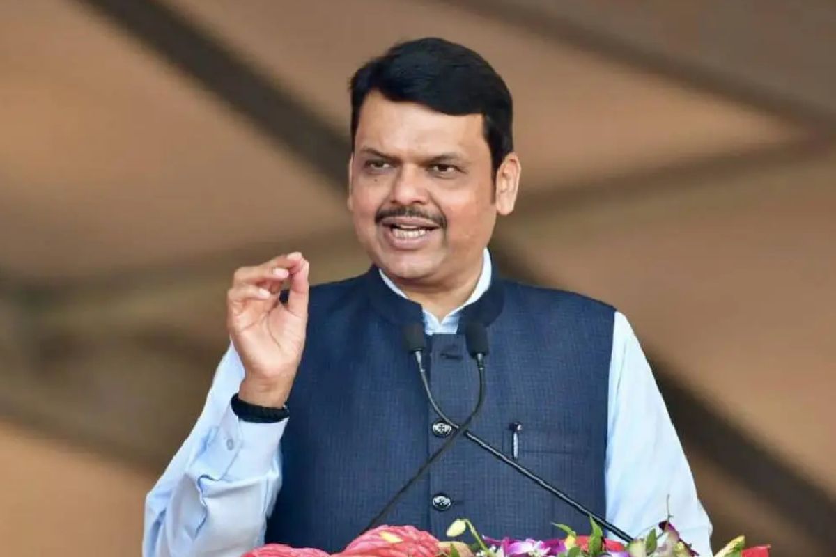 उद्योग राष्ट्रीय अर्थव्यवस्था को गति देने में महत्वपूर्ण:  मुख्यमंत्री देवेंद्र फडणवीस