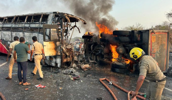 13 killed in a bus accident in Andhra Pradesh; President and PM express grief over the loss of lives