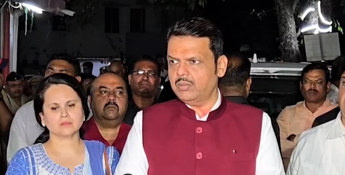 Maharashtra CM Devendra Fadnavis informs 19 people died in Nagpur SBL Explosives Company