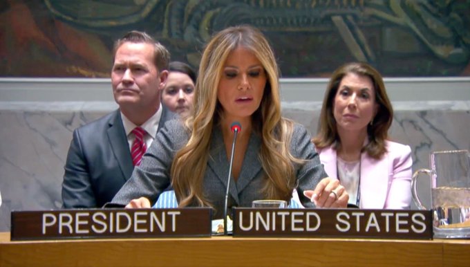 अमरीका की प्रथम महिला मेलानिया ट्रंप ने 15 सदस्यीय संयुक्त राष्ट्र सुरक्षा परिषद की एक महत्वपूर्ण बैठक की अध्यक्षता की