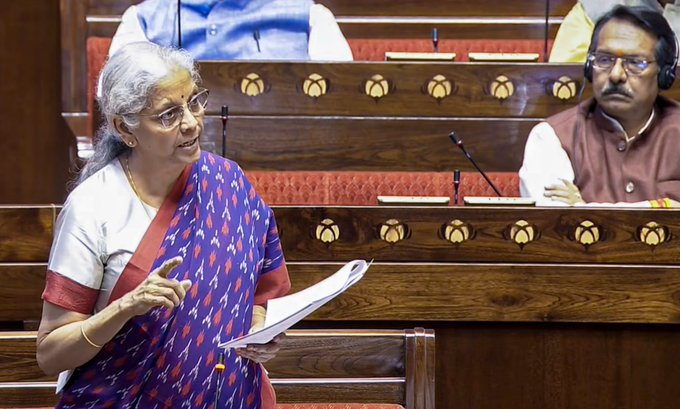सरकार 2033 तक सभी को स्वास्थ्य बीमा कवरेज देने की दिशा में काम कर रही: वित्त मंत्री निर्मला सीतारमण
