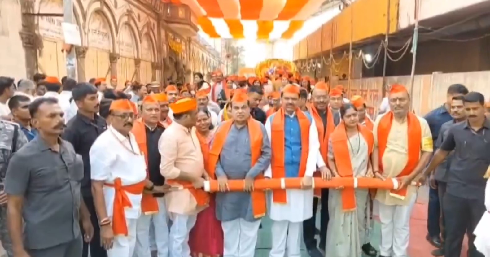 Nagpur city soaks in devotion on occasion of Ram Navami with vibrant decorations, lighting & rangolis  