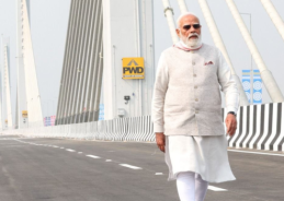 Defence Minister Singh congratulates PM Modi for being longest-serving head of government in India