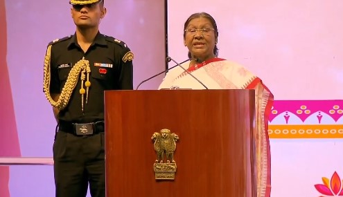 President Droupadi Murmu Dedicates Four Schemes for Women in Delhi