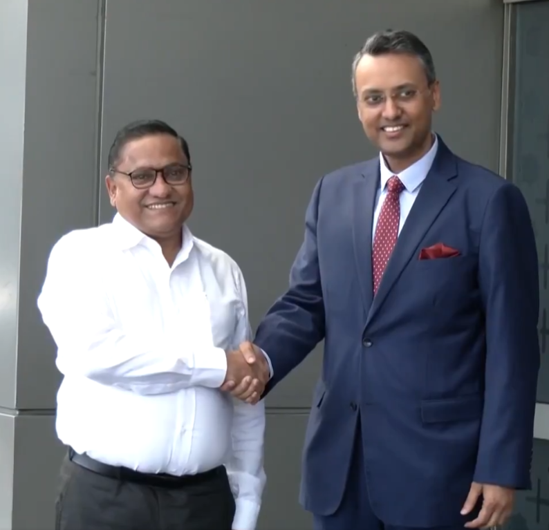 रायसीना डॉयलाग में भाग लेने के लिए नई दिल्ली पहुंचे श्रीलंका के विदेश मामलों, विदेश रोजगार और पर्यटन मंत्री विजिथा हेरथ