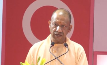 अंतर्राष्ट्रीय महिला दिवस पर उत्तर प्रदेश सरकार ने लखनऊ में राज्य स्तरीय कार्यक्रम में महिला शक्ति को किया सम्मानित