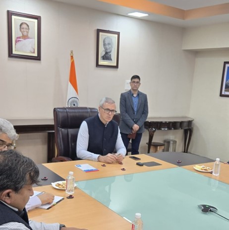 CM Omar Abdullah Reviews Power Department Measures in Jammu and Kashmir