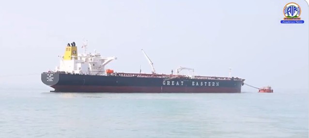 भारतीय मालवाहक जहाज ‘जग लडाकी’ कच्चे तेल की बड़ी खेप लेकर मुंद्रा बंदरगाह पहुंचा