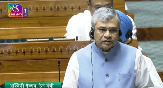 अमृत भारत योजना के तहत दिल्ली के 13 रेलवे स्टेशनों का तेज़ी से आधुनिकीकरण: अश्विनी वैष्णव