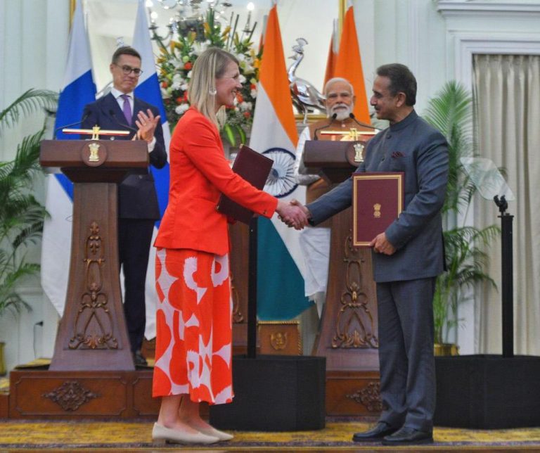 केंद्रीय राज्य मंत्री कीर्ति वर्धन सिंह ने नई दिल्ली में प्रतिनिधिमंडल स्तर की वार्ता में भाग लिया