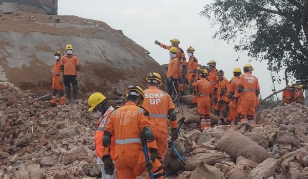 UP accident: 4 dead, 12 injured; Centre & State announce ex-gratia