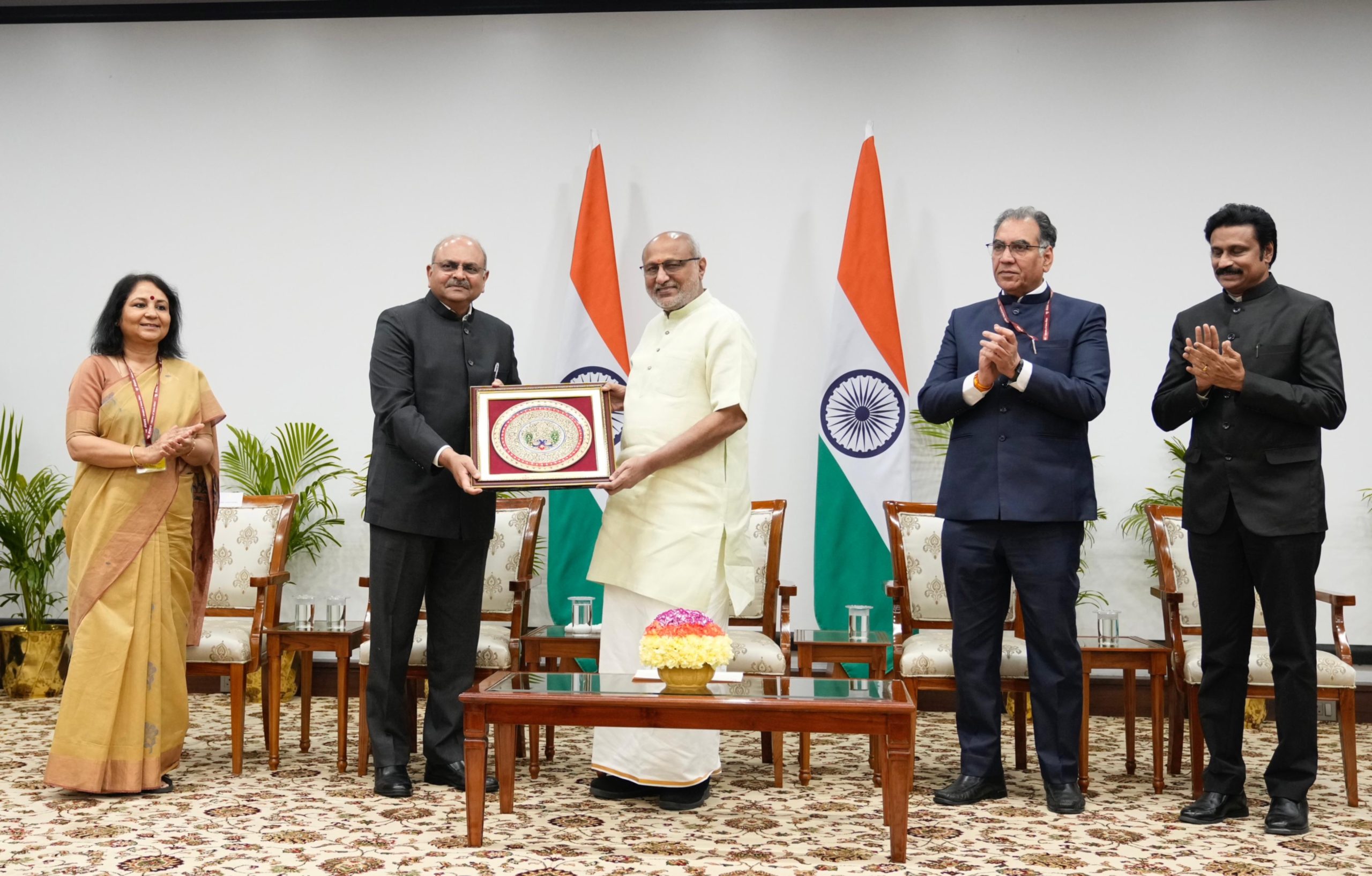 Vice President describes revenue service officers as guardians of nation’s financial strength