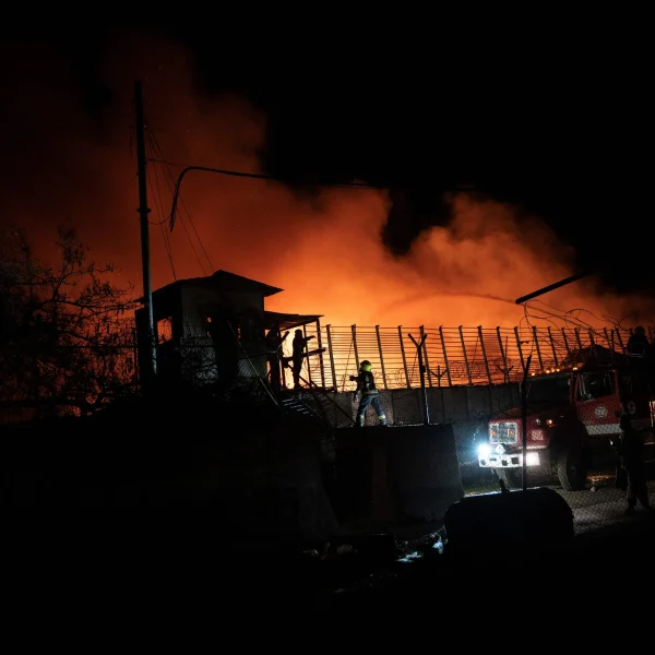 Pakistani Airstrike on Kabul Hospital Kills 400, Injures 250