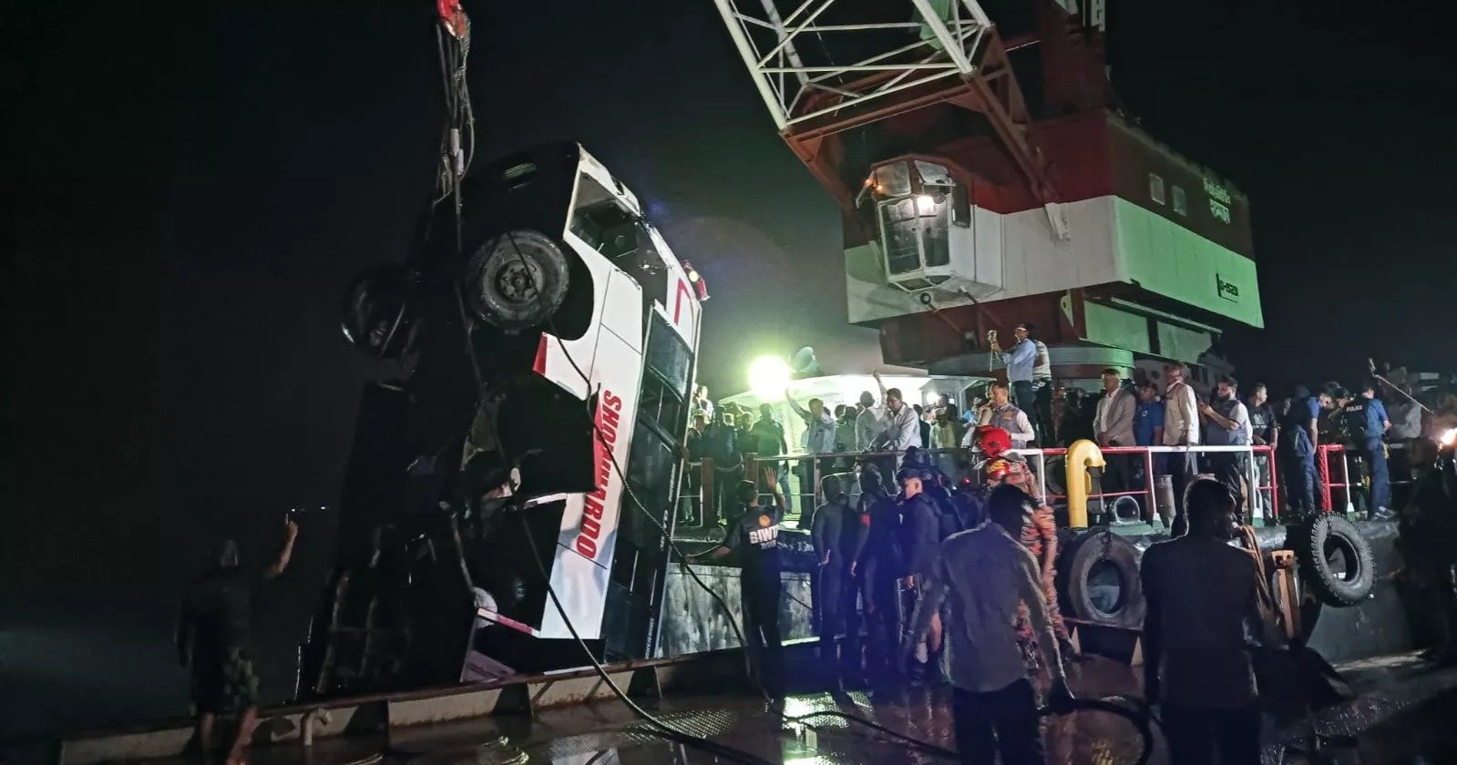 Bangladesh: At Least 18 Dead as Passenger Bus Plunges into Padma Riverdia-Paturia Route