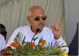 Farooq Abdullah Survives Assassination Attempt in Jammu, Gunman Arrested