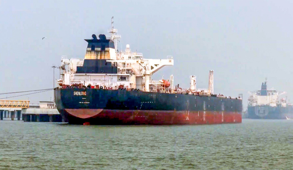 Oil tanker carrying crude oil reaches Mumbai after transiting Strait of Hormuz