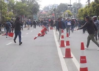 Sunday witness clash between UML supporters and Police in Kathmandu