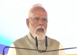 PM Modi Inaugurates and Lays Foundation Stone for Development Projects Worth Rs 18,680 Crore in Kolkata