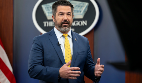 US Defense Department to Issue New Press Credentials, Relocate Media Offices Outside Pentagon