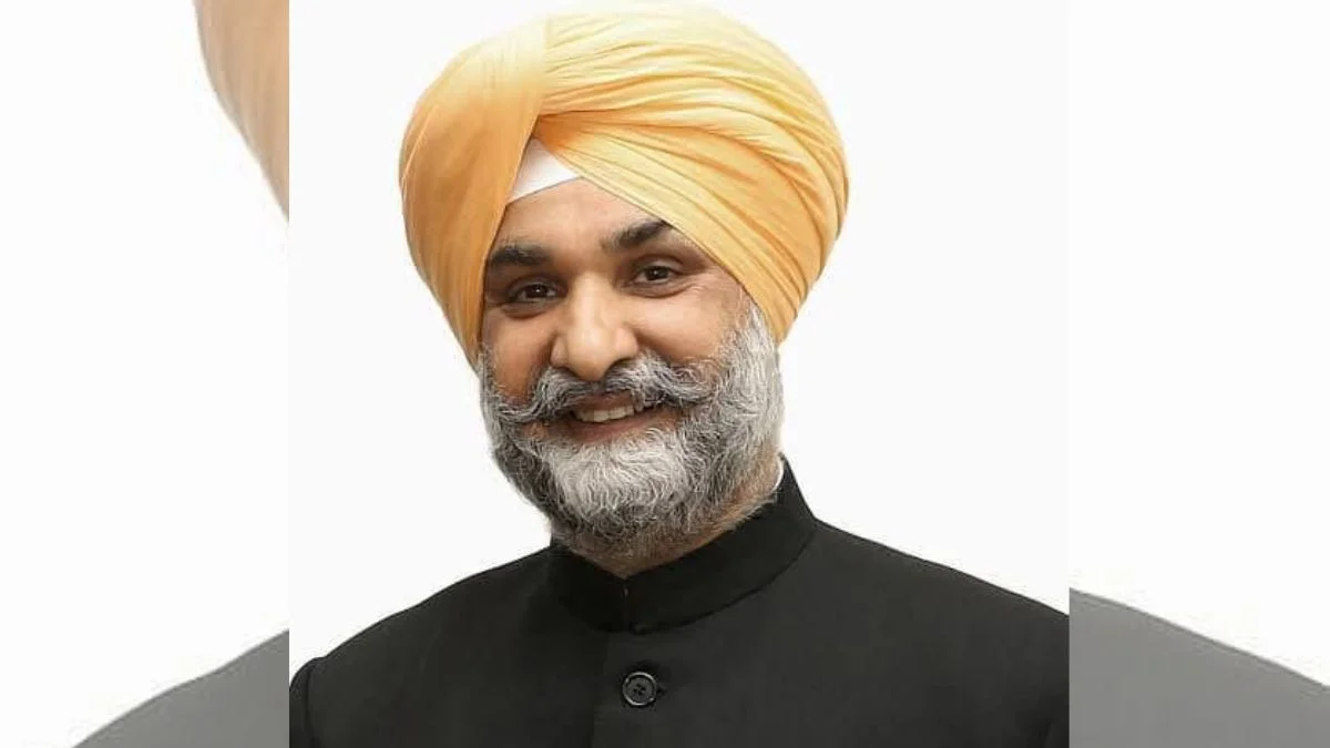 दिल्ली उपराज्‍यपाल तरनजीत सिंह संधू ने 26वें लेफ्टिनेंट गवर्नर कप गोल्फ प्रतियोगिता के विजेताओं को सम्मानित किया