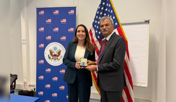 मादक पदार्थों पर नियंत्रण के लिए भारत और अमरीका ने की खुफिया जानकारी साझा करने पर चर्चा