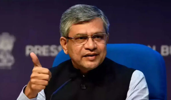 नई दिल्ली रेलवे स्टेशन का पुनर्निर्माण तेज़ी से चल रहा है: रेलमंत्री अश्विनी वैष्णव