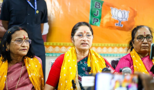 BJP holds Mahila Janakrosh campaign conferences meets across Jharkhand