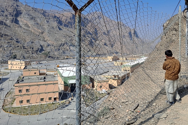 Afghanistan: Over 9000 families forcibly displaced near Durand Line due to Pak rocket attacks