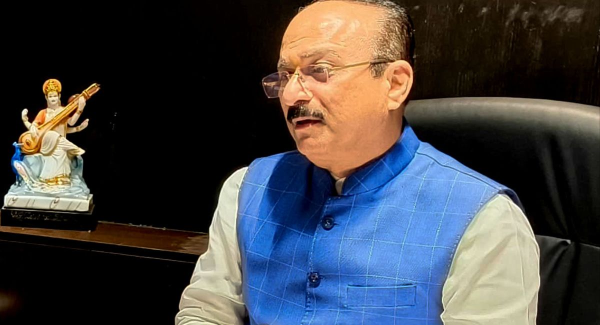 दिल्ली: शिक्षा मंत्री आशीष सूद ने 2026-27 प्रवेश लॉटरी प्रक्रिया का अवलोकन किया