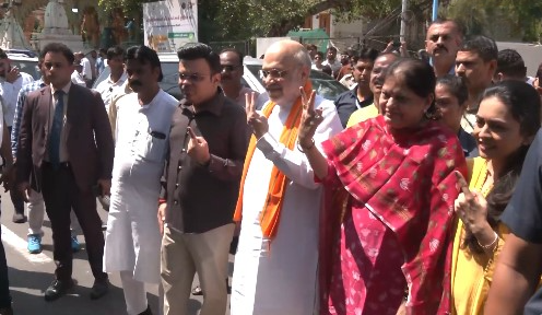 Gujarat Local Body Polls Underway; HM Amit Shah Casts Vote in Ahmedabad