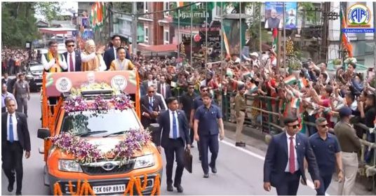PM Modi greets people with folded hands in roadshow at Gangtok
