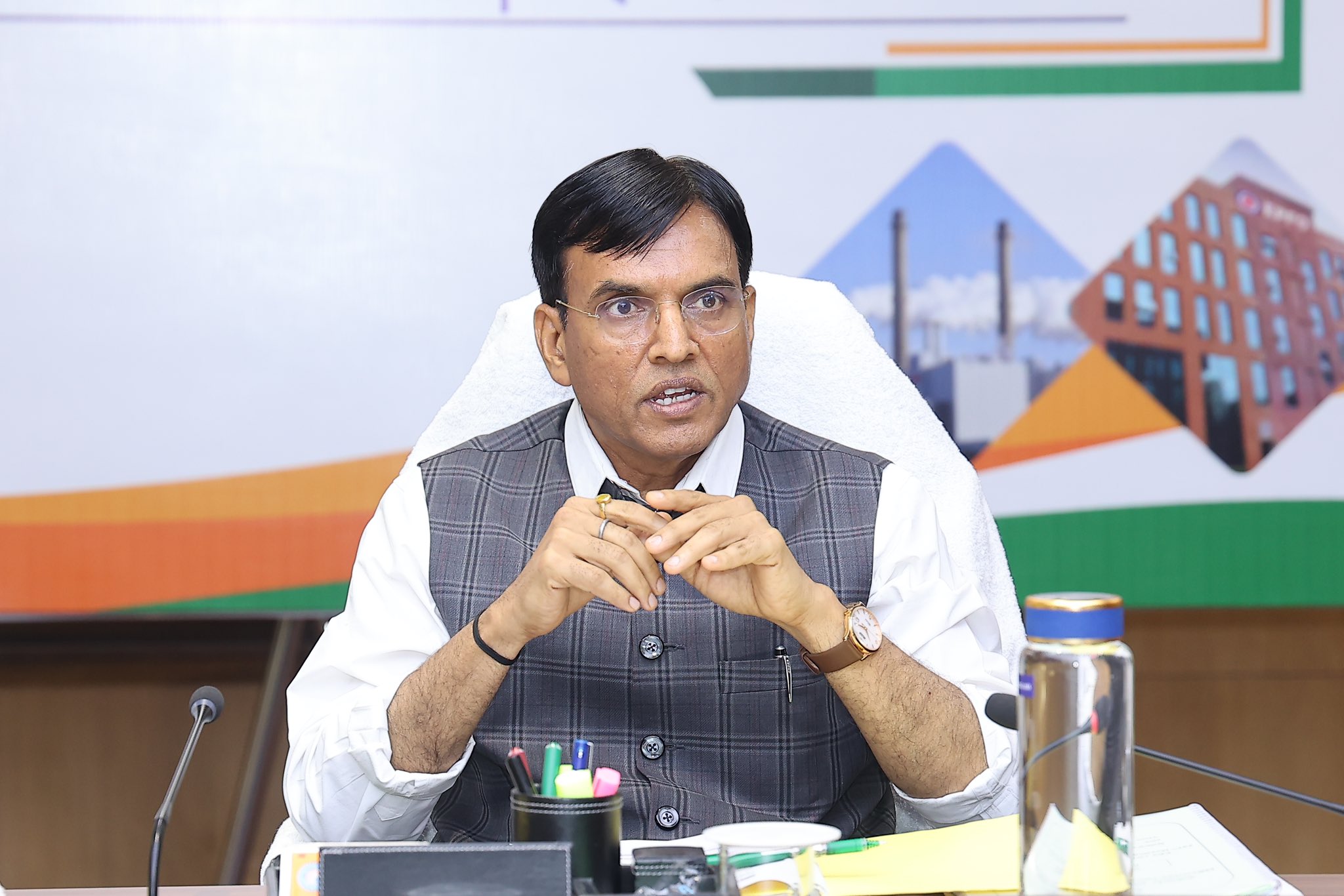 प्रधानमंत्री नरेन्‍द्र मोदी के नेतृत्व में देश ने खेलों में अपार प्रगति की: खेल मंत्री मनसुख मांडविया