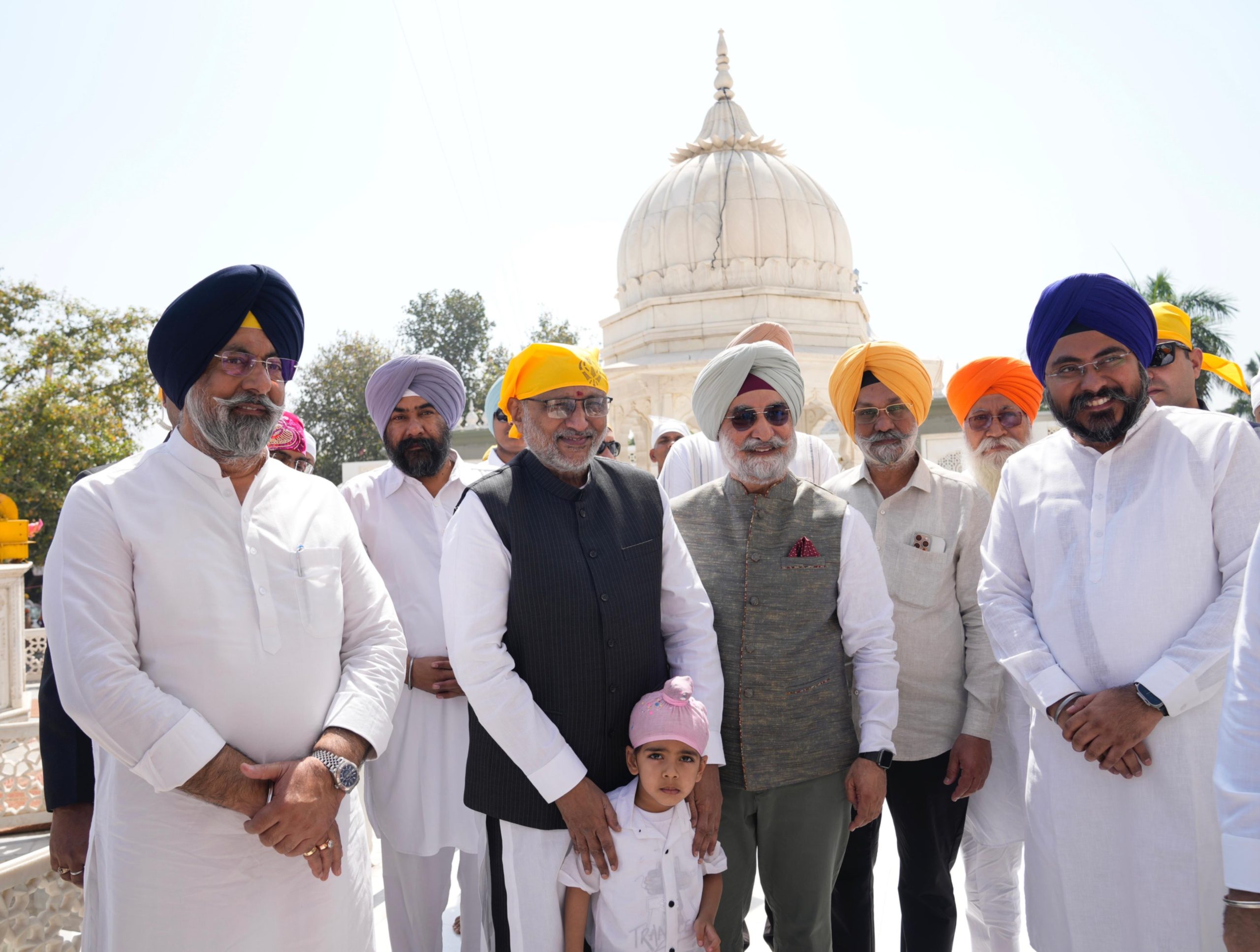 Vice President C P Radhakrishnan visits Gurudwara Rakab Ganj Sahib on Baisakhi