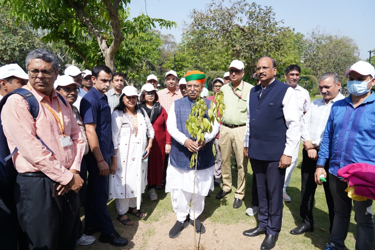 MoS Arjun Ram Meghwal plants tree, joins cleanliness drive on Ambedkar Jayanti