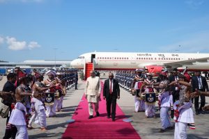 श्रीलंका पहुंचे उपराष्ट्रपति सी. पी. राधाकृष्णन, द्विपक्षीय संबंधों को मिलेगी मजबूती