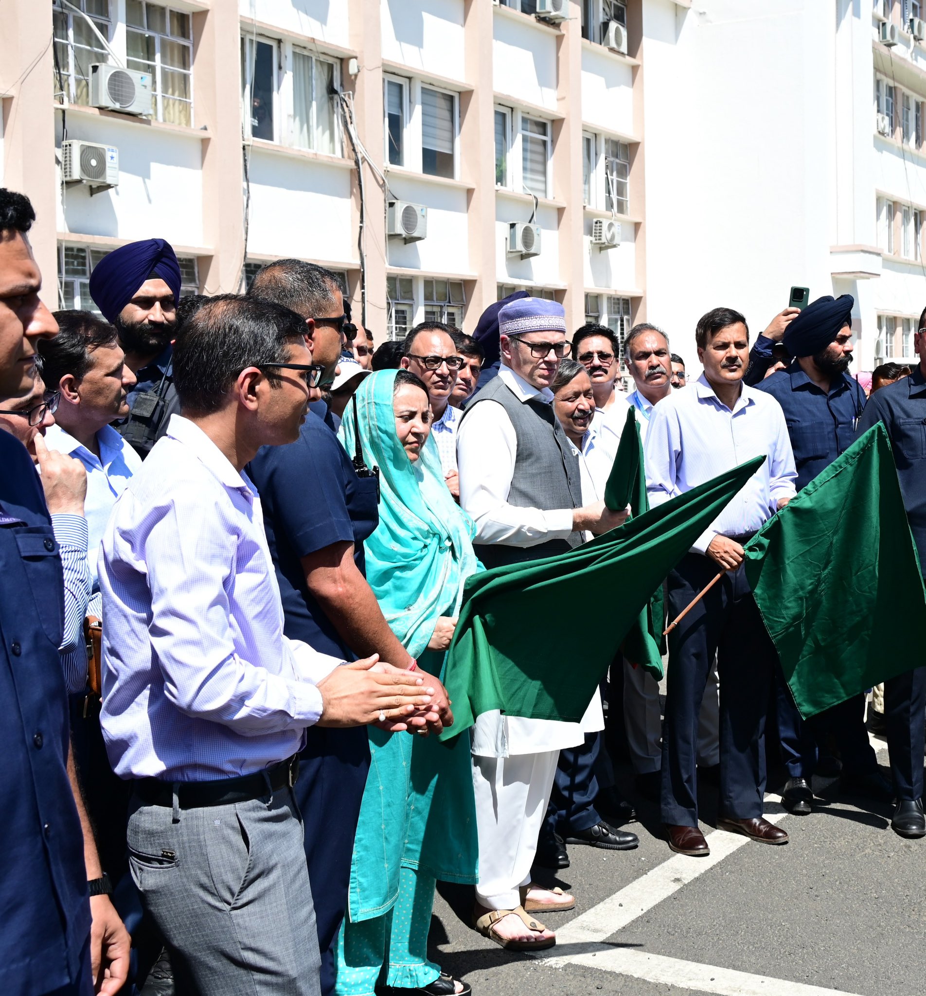 CM Omar Abdullah Flags Off Ambulances to Boost Healthcare Services Across J&K