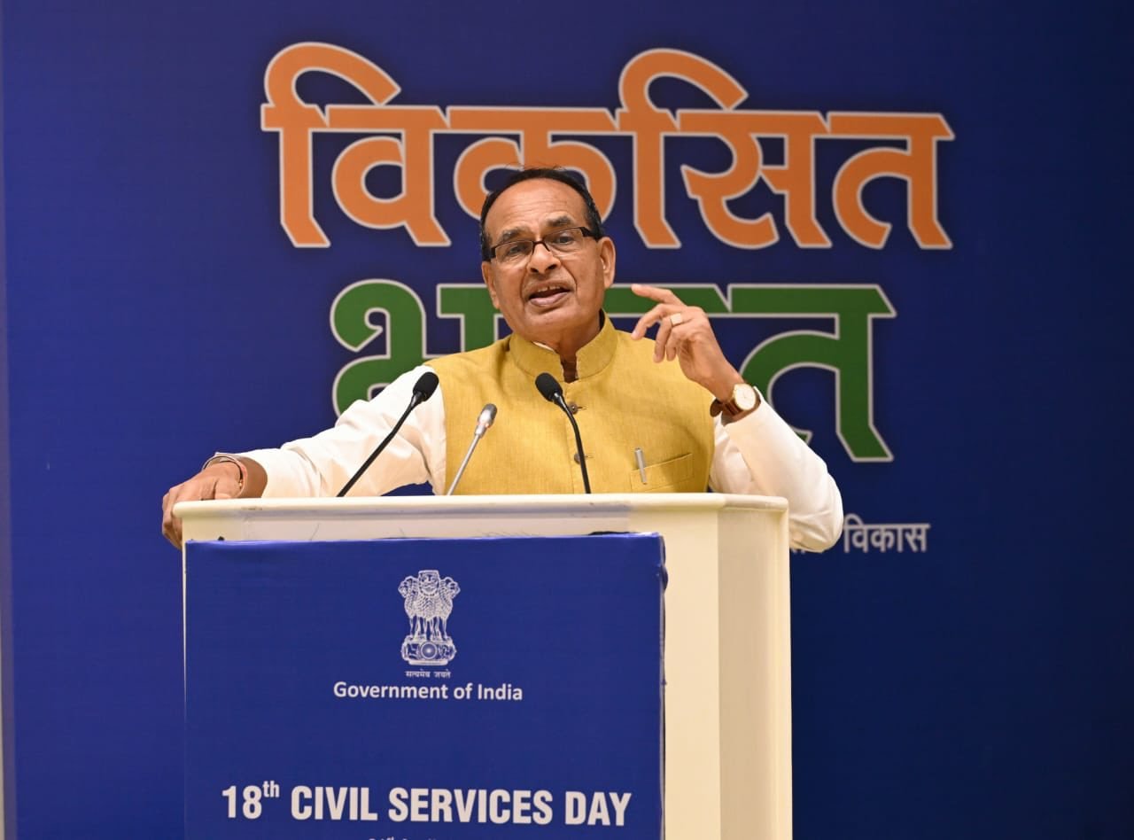 Union Minister Shivraj Singh Chouhan Calls for Farmer-Friendly, Simplified Agricultural Finance System