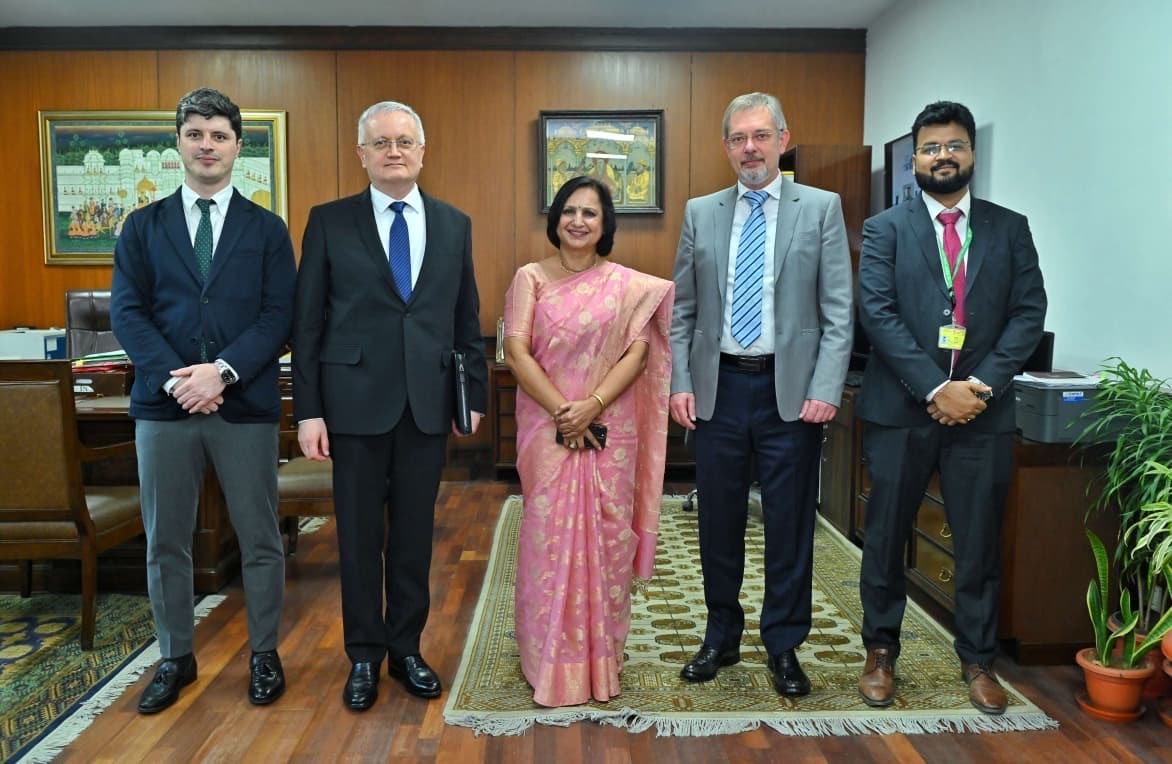 Secretary (South), Dr Neena Malhotra, meets Russian Deputy Foreign Minister in diplomatic talks