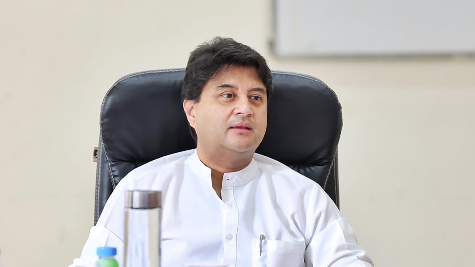 पूर्वोत्तर क्षेत्र विकास और संचार मंत्री ज्योतिरादित्य सिंधिया आज तीन दिन की यात्रा पर सिक्किम जाएंगे