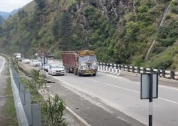 Traffic restored on Jammu Srinagar National Highway after landslide clearance