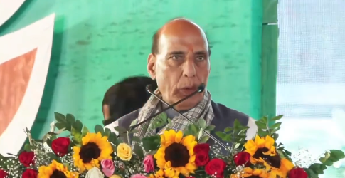Defence Minister Rajnath Singh inaugurates Unnat Krishi Mahotsav in Raisen district, Madhya Pradesh